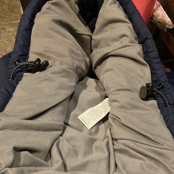 LL Bean Goose Down Puffy Vest - Picture 9 of 12